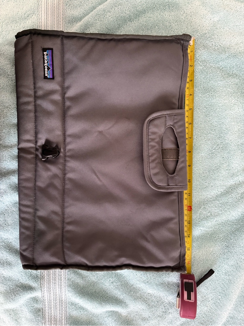 Patagonia Gray Padded Laptop Sleeve with Top Handle
